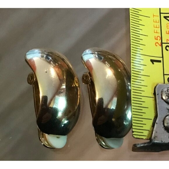 Vintage Gold-Tone Clip-On Earrings Half-Hoop Design Elegant & Timeless - Picture 5 of 7